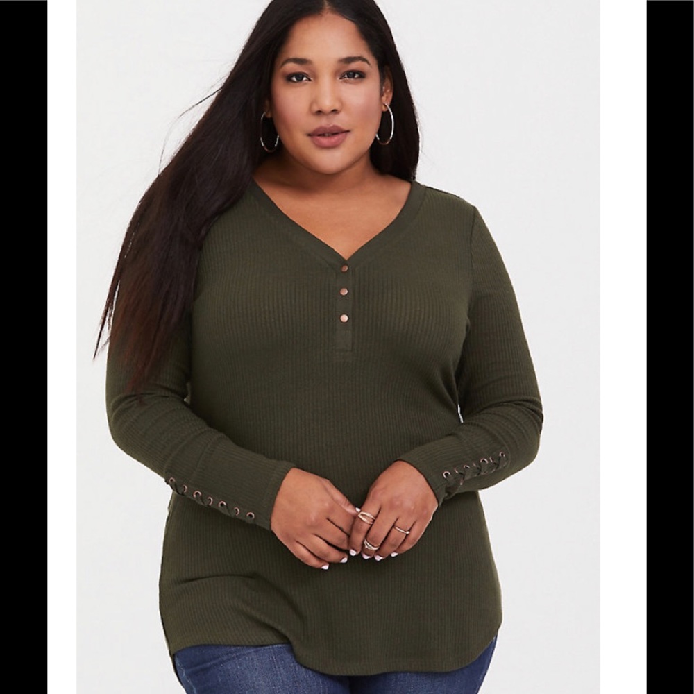 Olive ribbed Henley